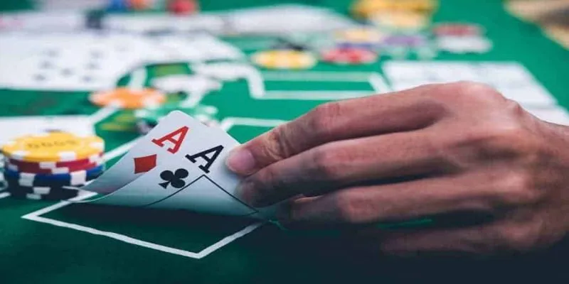 Kinh nghiệm từ cao thủ lâu năm khi đặt cược game bài poker